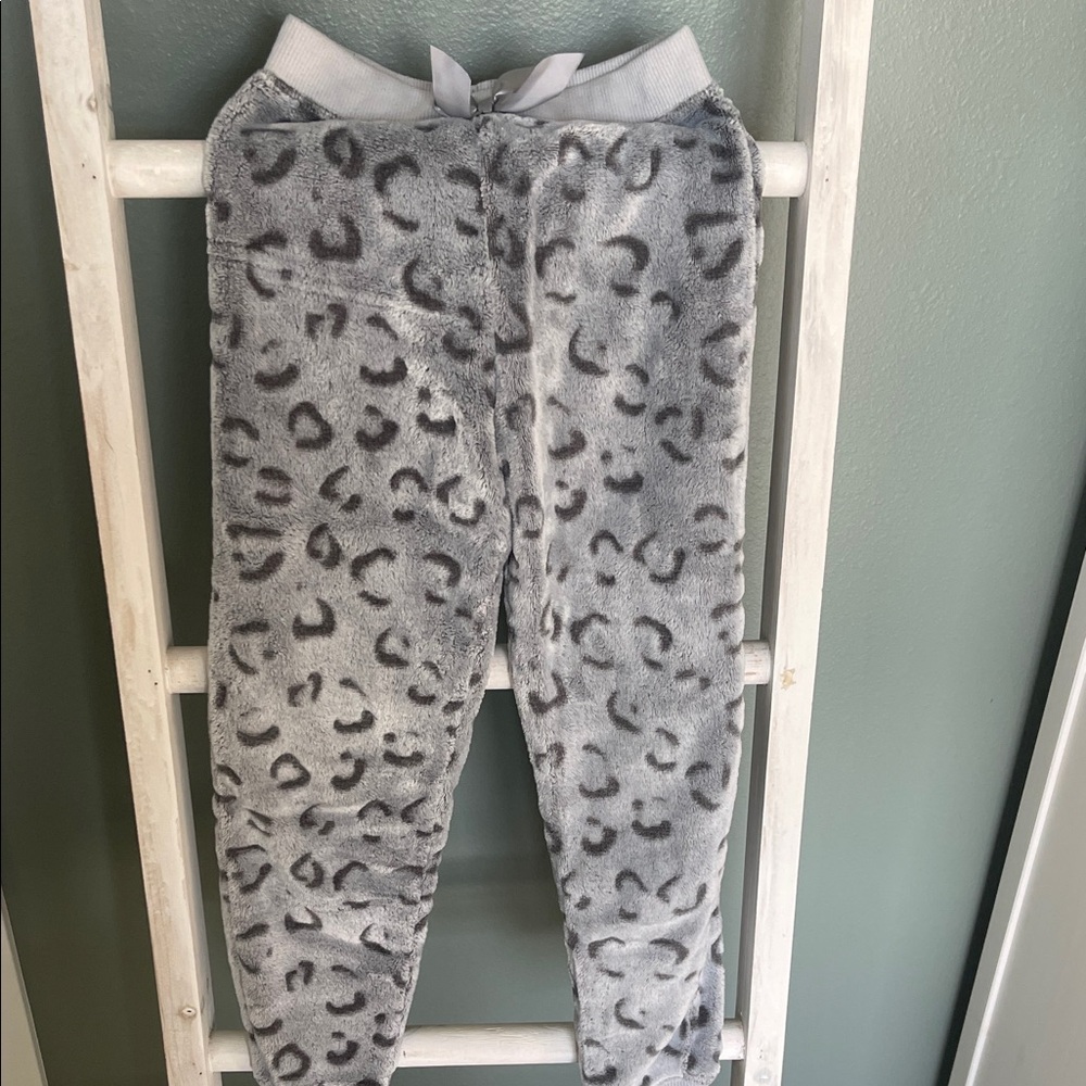 Cozy Gray Leopard Kids Joggers
